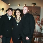 Walter Rodrigues e Samuel Cirnansck com Vera Simão